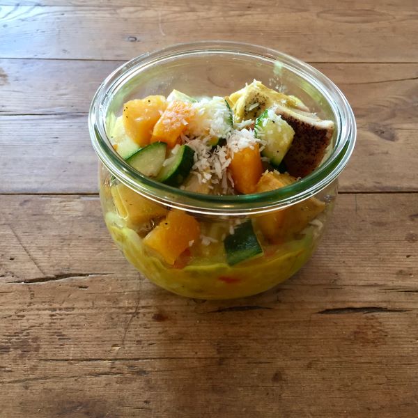 Sauté de poulet cari-coco avec riz madras et légumes (incl. consigne 3,50$)