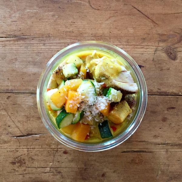 Sauté de poulet cari-coco avec riz madras et légumes (incl. consigne 3,50$)