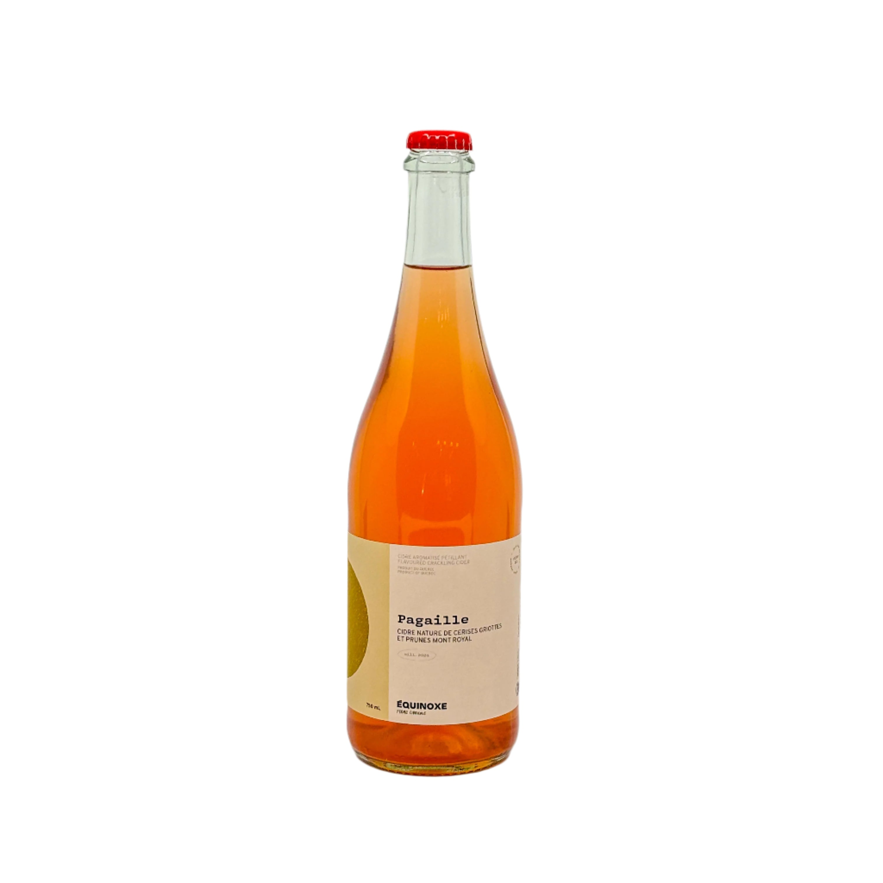 Bouteille de 750 ml de cidre Pagaille photographiée sur fond blanc
