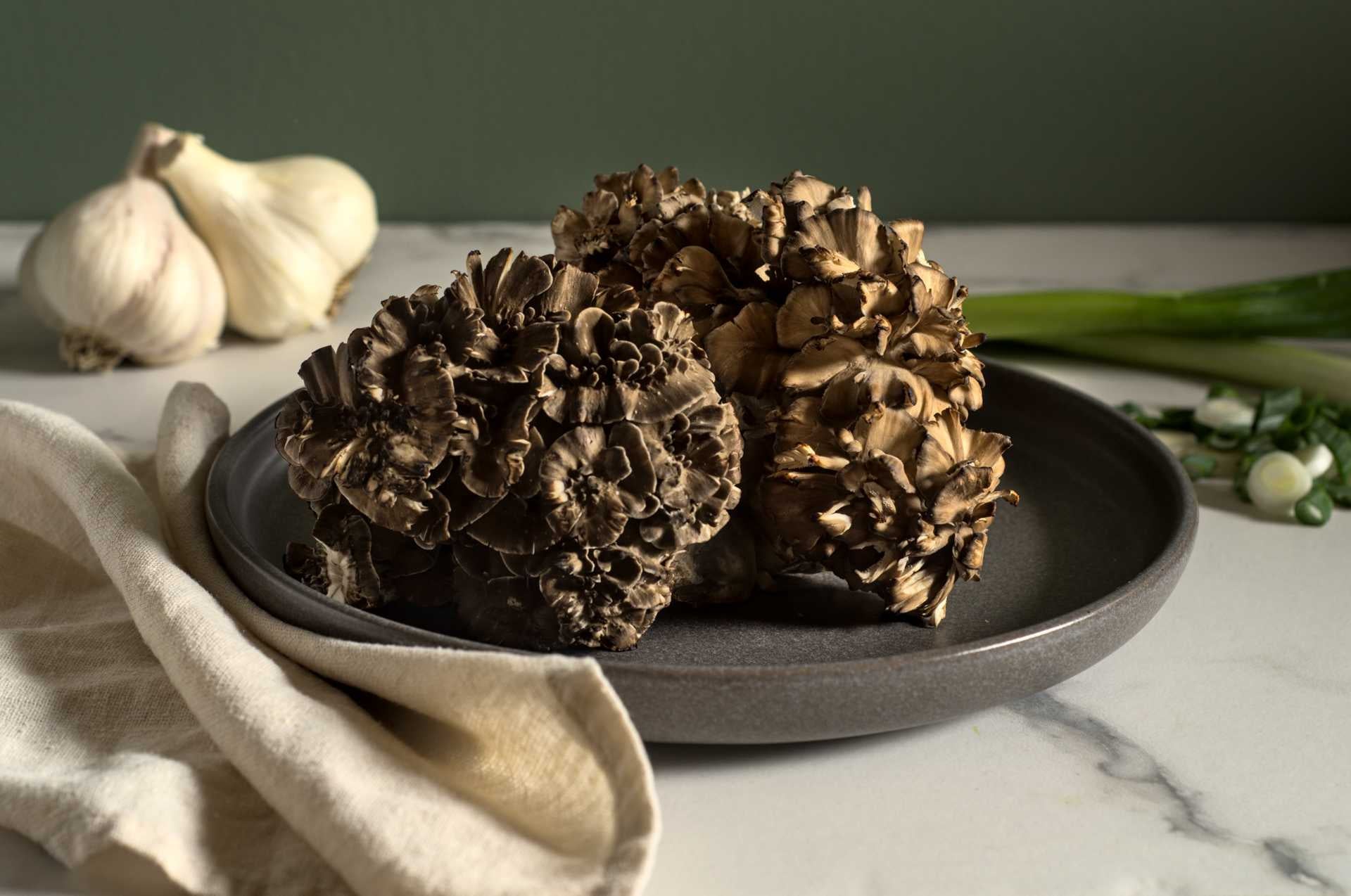 Champignons maitake biologiques frais - Mediserre